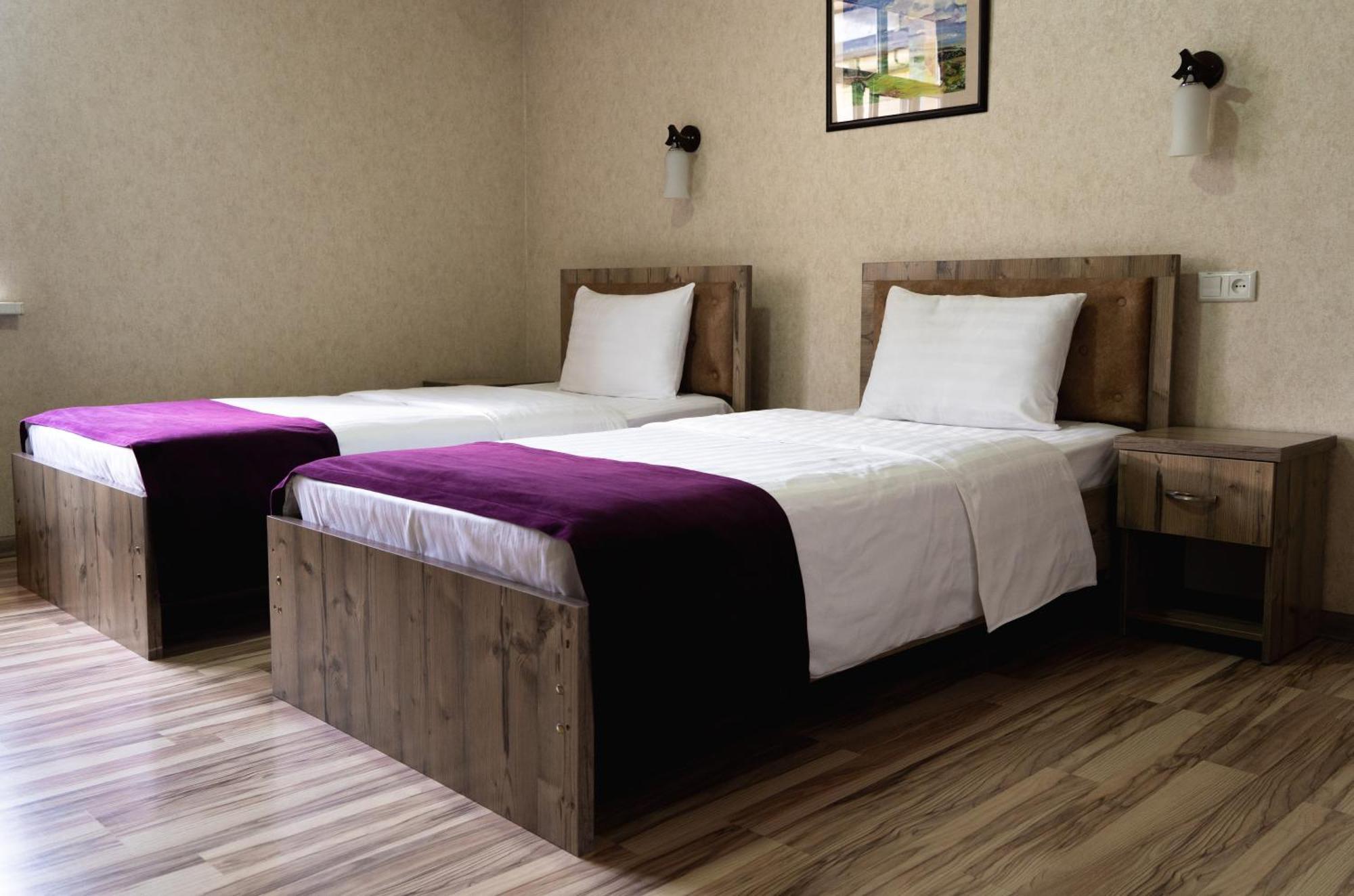 Tourist Inn Hotel Tashkent Exterior photo